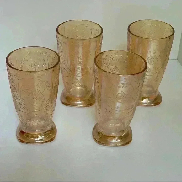 Set of 4 1950s depression  glass Jeanette Louisa Floragold iridescent tumblers - Picture 2 of 9